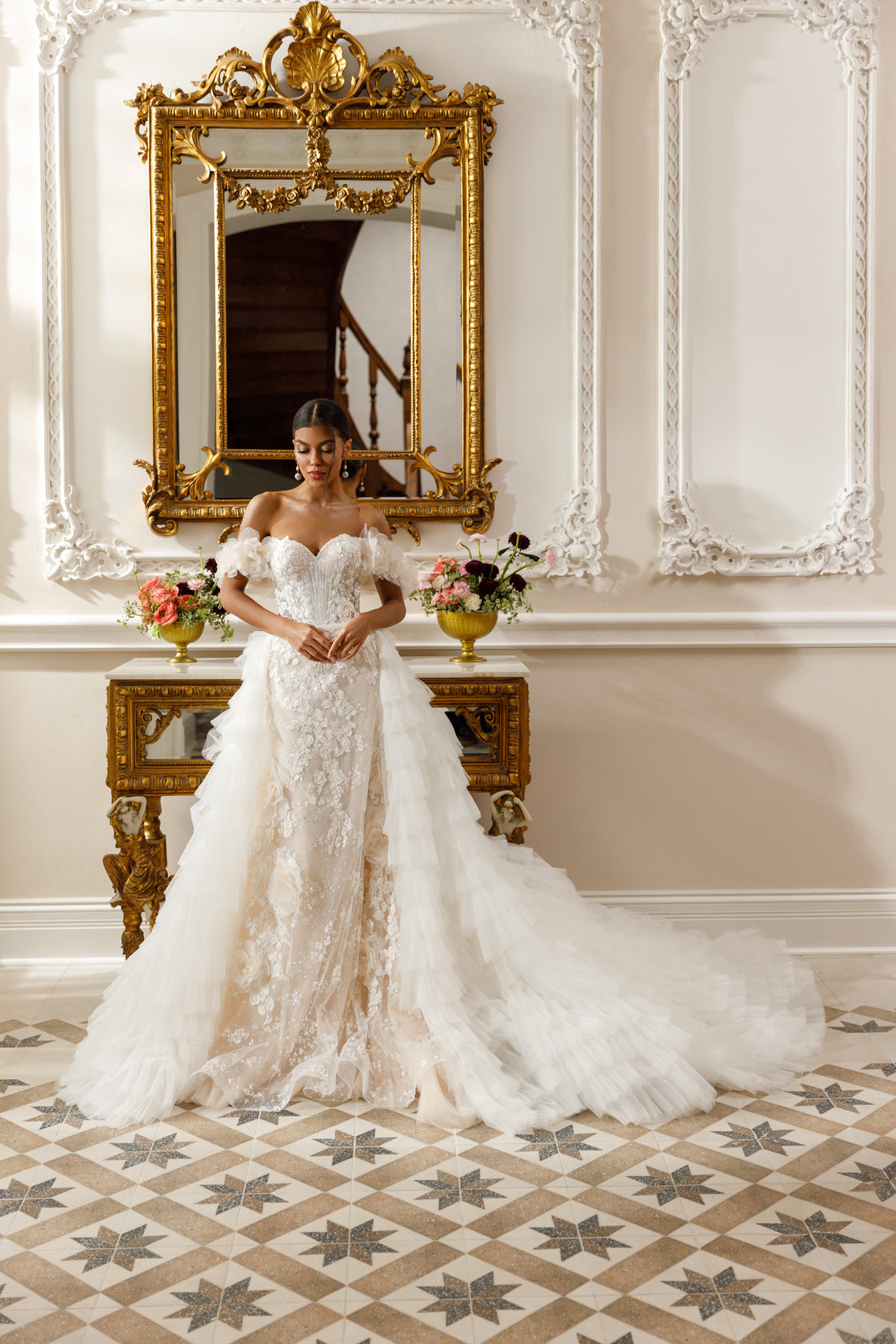 Off-the-shoulder ball gown - Sweetheart neckline bridal dress - Floral lace appliqué dress - Voluminous tulle skirt - Fitted bodice with lace - Dramatic ball gown - Elegant wedding dress - Formal bridal gown - Regal wedding attire - Fairytale wedding dress